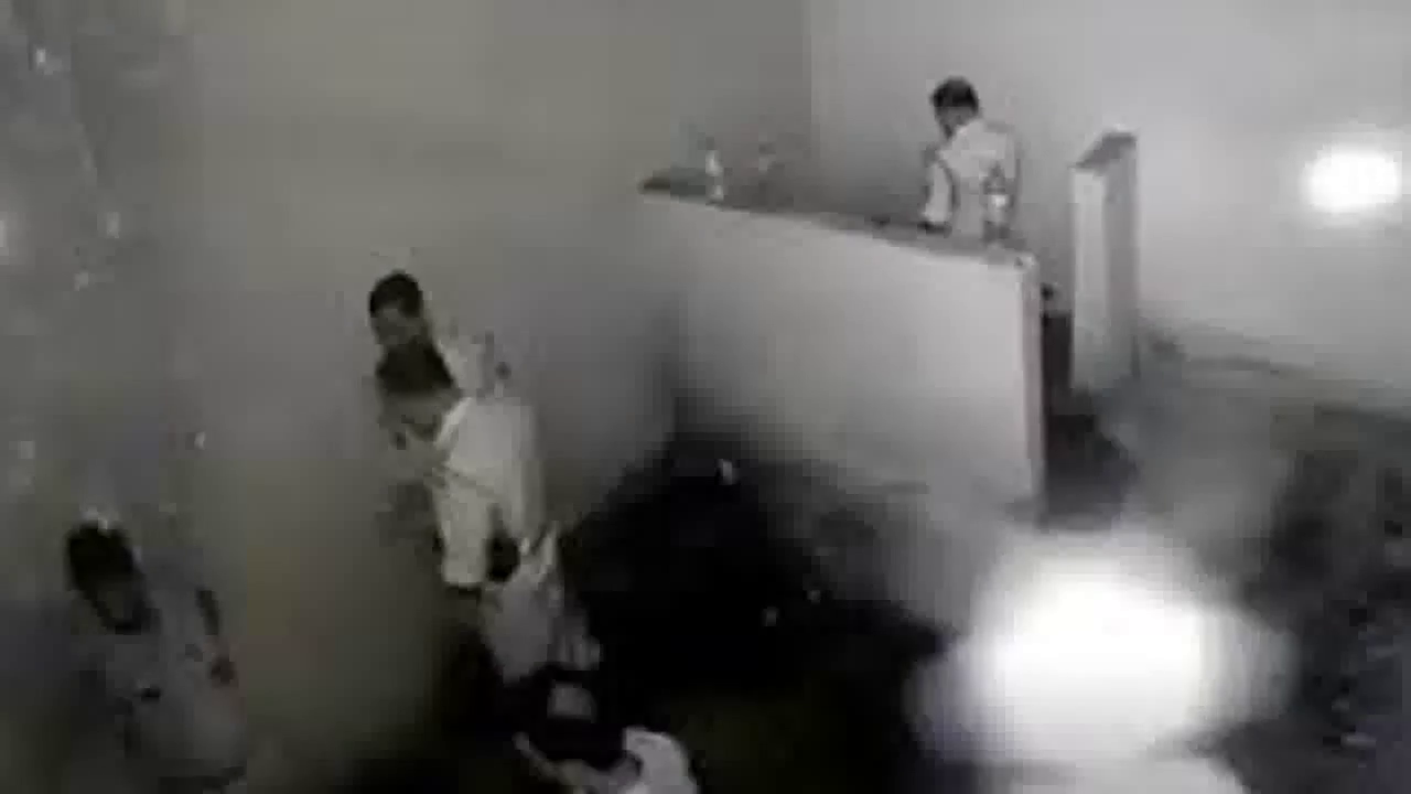 नवादा में 5 पुलिसकर्मियों को लॉकअप में बंद करने के मामले में बिहार पुलिस मुख्यालय ने दिए जांच के निर्देश #बिहार_पुलिस